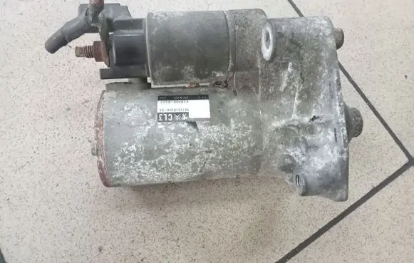 Peugeot 208 I Starter motor 967153088003