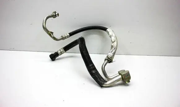 Air conditioning (A/C) pipe/hose