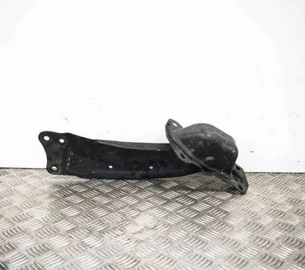Volkswagen PASSAT B8 Rear upper control arm/wishbone 3C0505226B