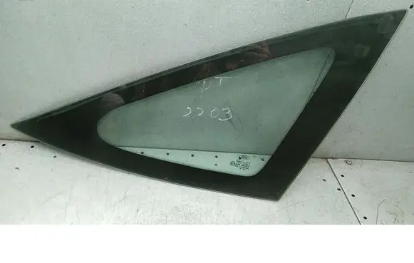 Ford Focus Rear side window 