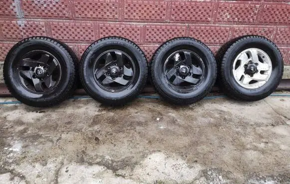 Hyundai Terracan R16 alloy rim 