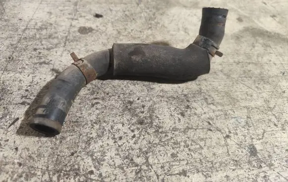 KIA Picanto Engine coolant pipe/hose