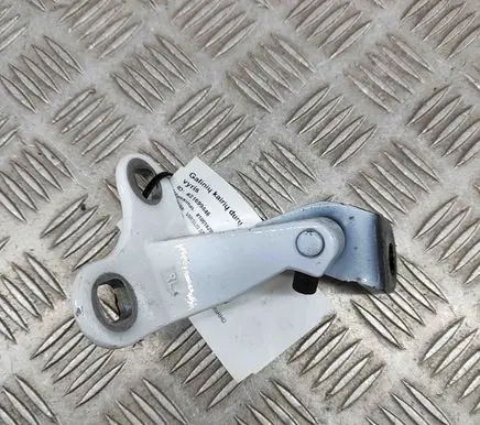 Tesla Model Y Rear door lower hinge 149749500C