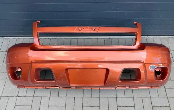 Chevrolet Tahoe Front bumper 25814305