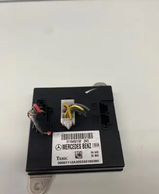 Mercedes-Benz E W211 Comfort/convenience module 2115452132