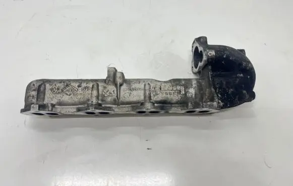 Renault Master III Intake manifold 8200915216