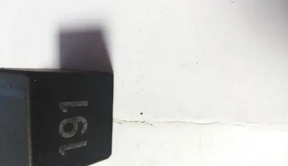 Audi A6 S6 C5 4B Other relay 1H0953227