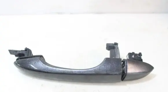 Rear door exterior handle/bracket
