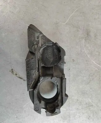 Engine cover (trim)