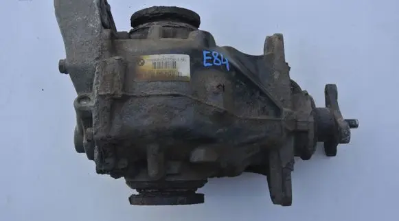 BMW X1 E84 Rear differential 7592938