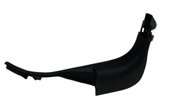 Foot area side trim