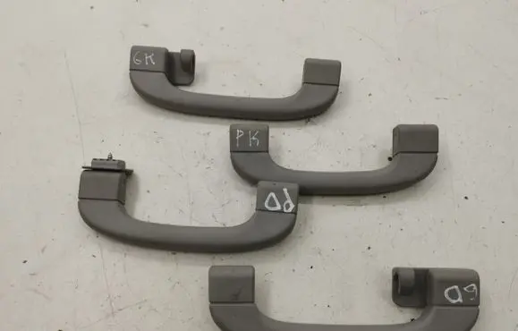 BMW 5 E60 E61 Front interior roof grab handle 9143516 9143530