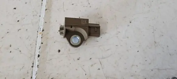 Mazda CX-5 Airbag deployment crash/impact sensor KD4557KC0 25002755864