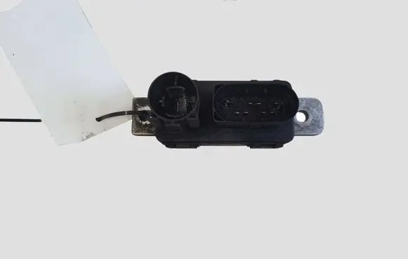 Volvo V60 Glow plug pre-heat relay 31431776 0281003145