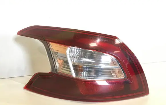Peugeot 308 Rear/tail lights 9677817680 81250101