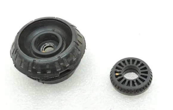 Toyota Yaris XP210 Front coil spring 48619K0010