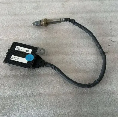 Mercedes-Benz C W205 Lambda probe sensor A0009055311