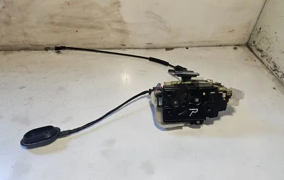 Front door lock