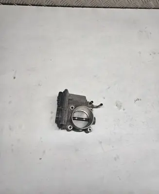 Toyota RAV 4 (XA40) Throttle valve 2203036020