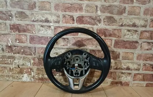 Mazda CX-5 Steering wheel