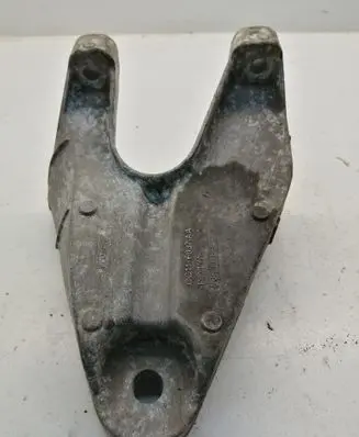 Ford Transit Engine mounting bracket CC116037AA