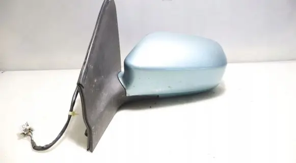 Front door electric wing mirror