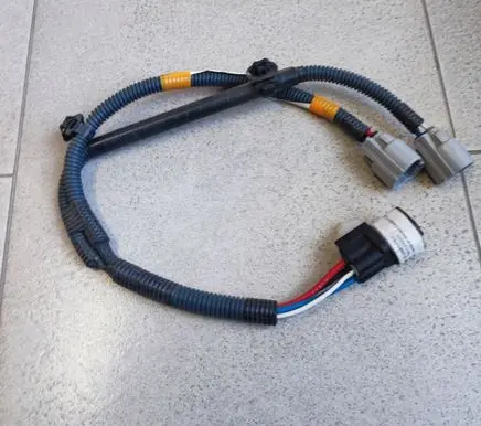Toyota Camry Headlight/headlamp wiring loom/harness 8211233020