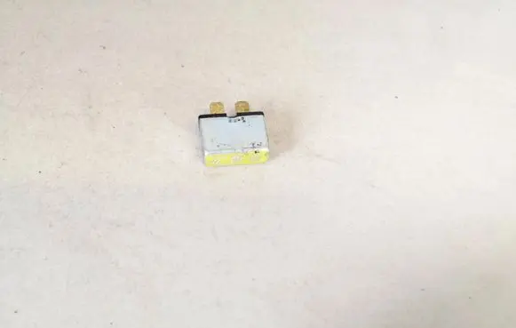 Volkswagen Fox Other relay 443937105