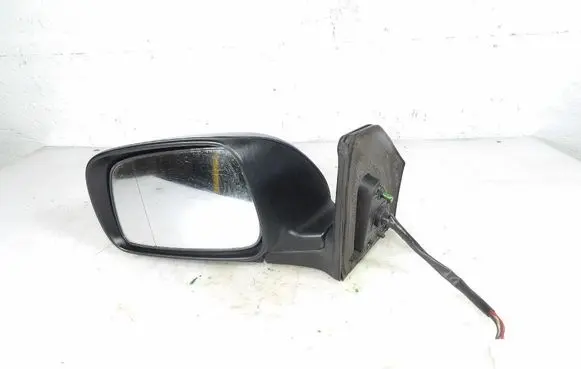 Toyota Avensis Verso Front door electric wing mirror E11015829
