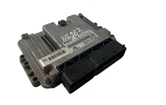 Hyundai i30 Engine control unit/module 391052A710 0281014292