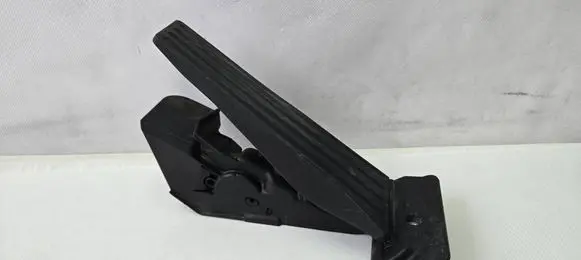 BMW 3 G20 G21 Accelerator throttle pedal 6889818 6PV01435001 12037313DE