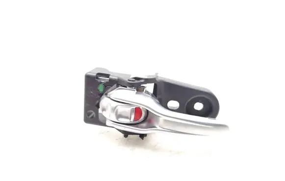 Jeep Cherokee Rear door interior handle C37090