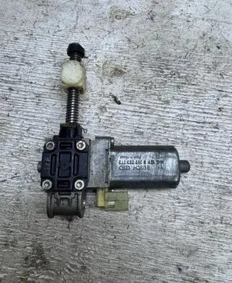 Seat adjustment motor
