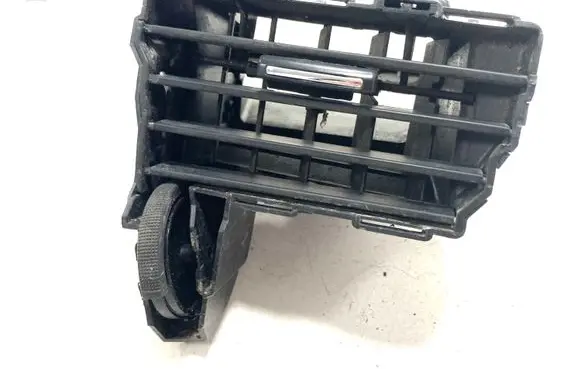 Citroen C5 Dashboard side air vent grill/cover trim 9682425577 305138