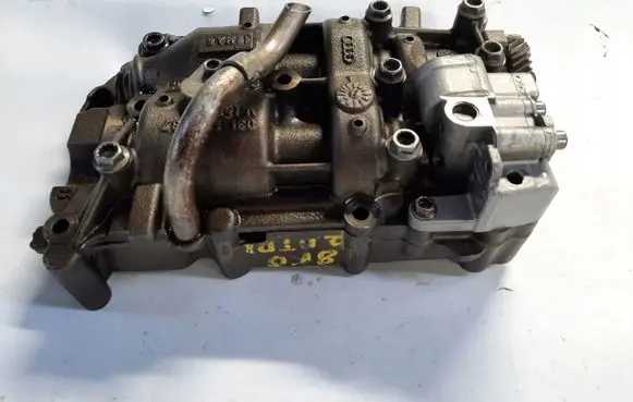 Audi A4 S4 B8 8K Oil pump 03G115105G