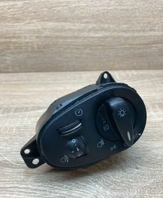 Ford Focus Light switch 498610