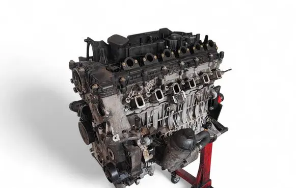 BMW 5 E60 E61 Engine 306D3 7792822 M57TUE2