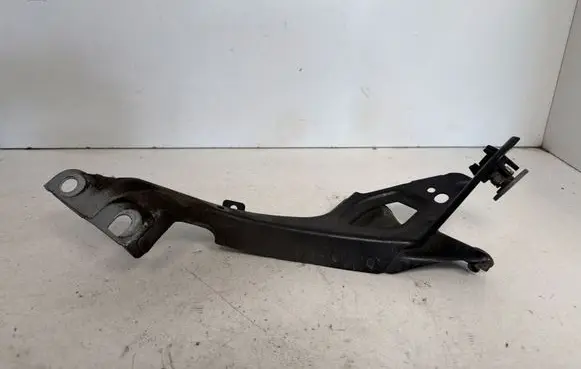 Audi A6 S6 C7 4G Fender mounting bracket 4G0805816