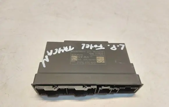Porsche Taycan 9J1 Seat control module 4M0959760BJLK01