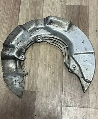 Land Rover Discovery Sport Front brake disc dust cover plate HJ322K005AD
