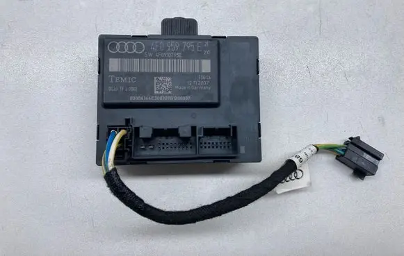 Audi A6 S6 C6 4F Door control unit/module 4F0959795E 4F0910795E 033TFJ000