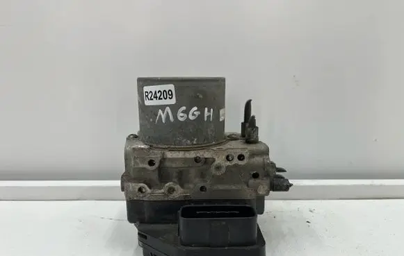 Mazda 6 ABS Pump GAM7437A0