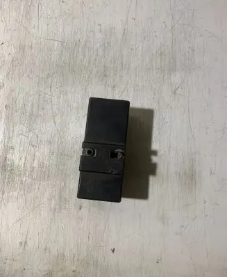 Volkswagen Golf IV Coolant fan relay 1J0919506H 898884000