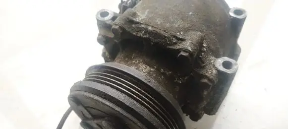 Honda HR-V Air conditioning (A/C) compressor (pump)