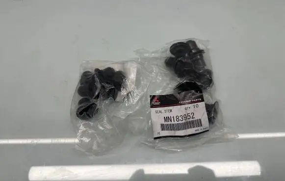 Mitsubishi Lancer Evolution other engine part MN183952