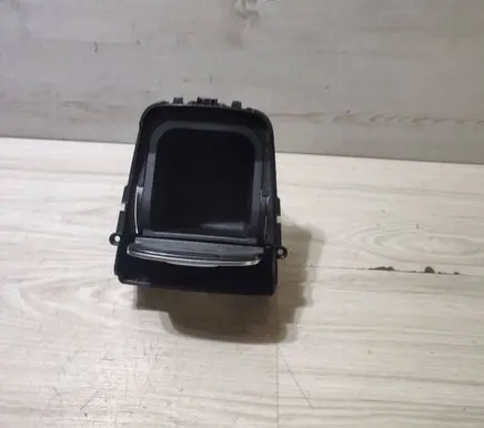 Mercedes-Benz CLA C117 X117 W117 Glove box central console A1766804600 30032018 13269794