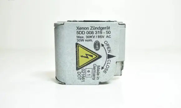 Audi A6 S6 C6 4F Headlight ballast module Xenon 5DD00831950