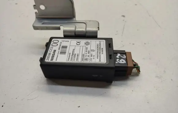 Nissan Murano Z50 Door central lock control unit/module 28596CC0 5WK46473B
