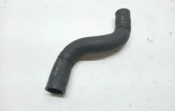 Mazda CX-5 Engine coolant pipe/hose