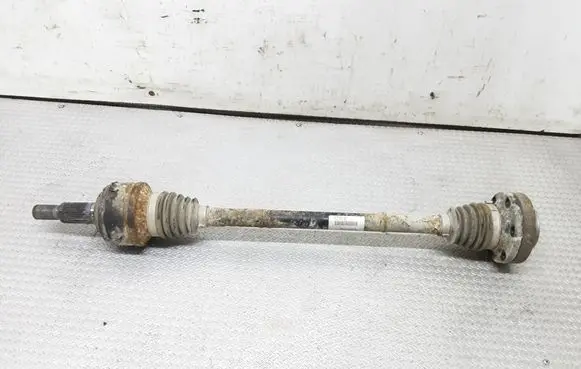 Volkswagen Touareg I Rear driveshaft 7L0501201